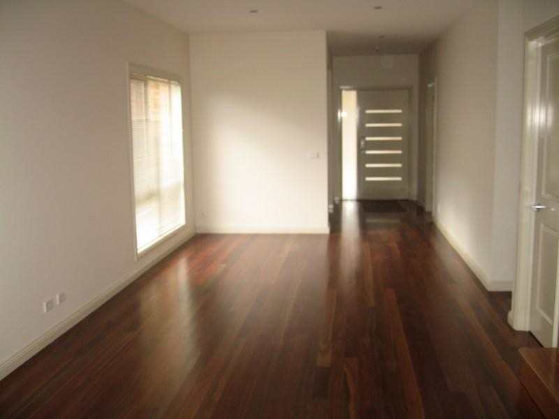 1/3 Hatherley Road, Chadstone VIC 3148