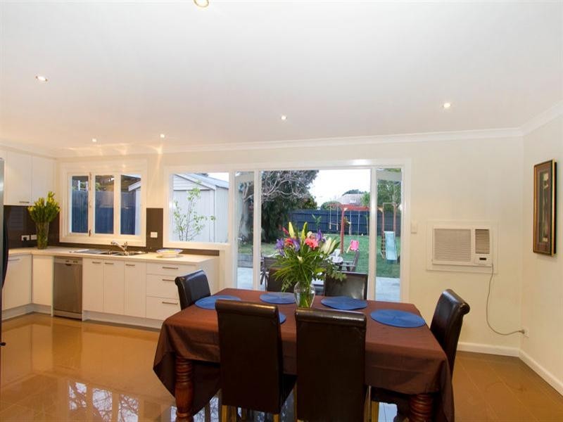 19 Bakers Road, Oakleigh South VIC 3167