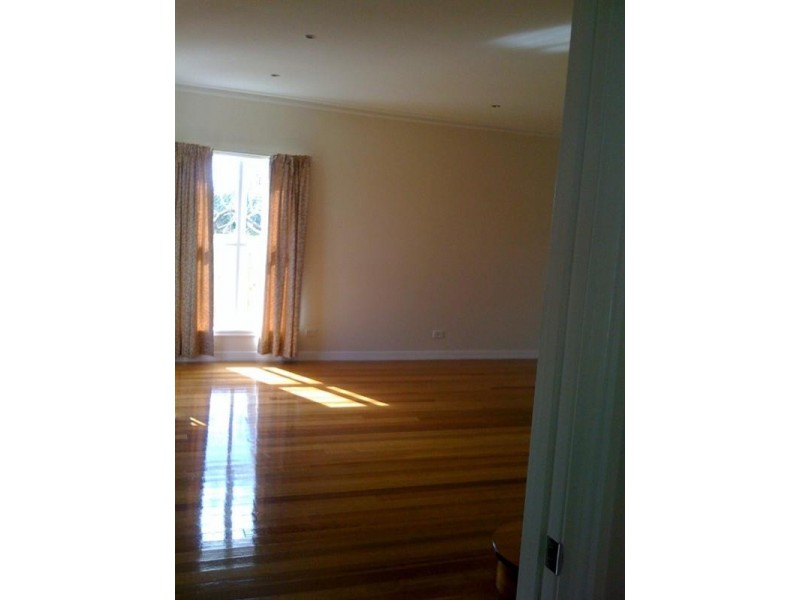 48 Austin Street, Hughesdale VIC 3166