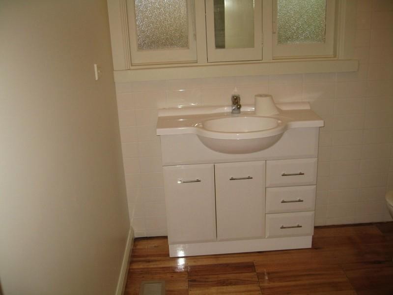 1 Fintonia Street, Hughesdale VIC 3166