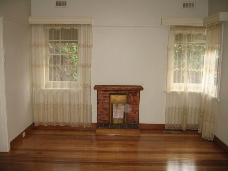 1 Fintonia Street, Hughesdale VIC 3166