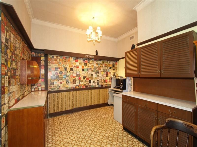 17 Callander Street, Hughesdale VIC 3166