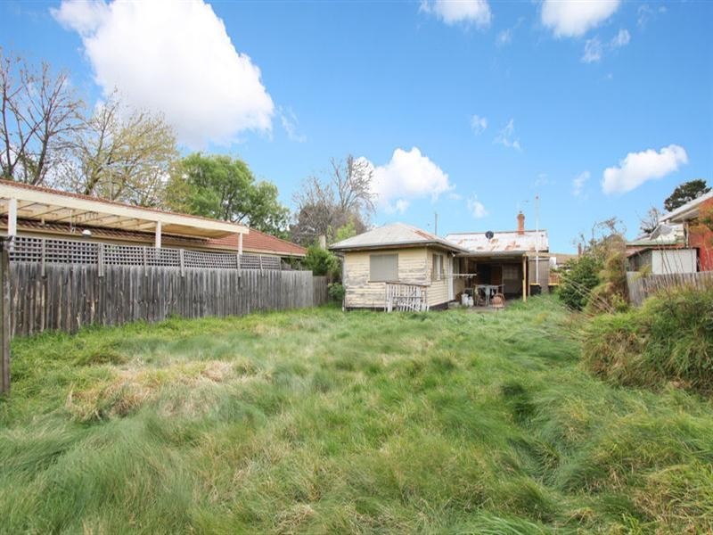 172 Kangaroo Road, Hughesdale VIC 3166