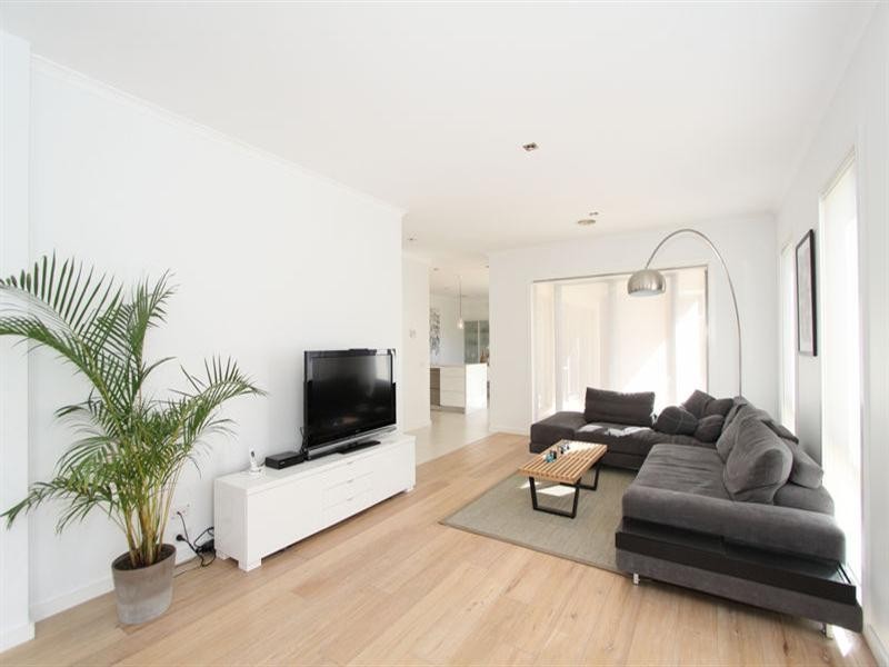 5 Muirfield Close, Heatherton VIC 3202