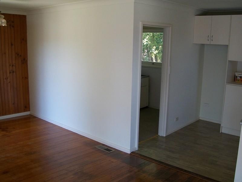 14 Ian Grove, Mount Waverley VIC 3149