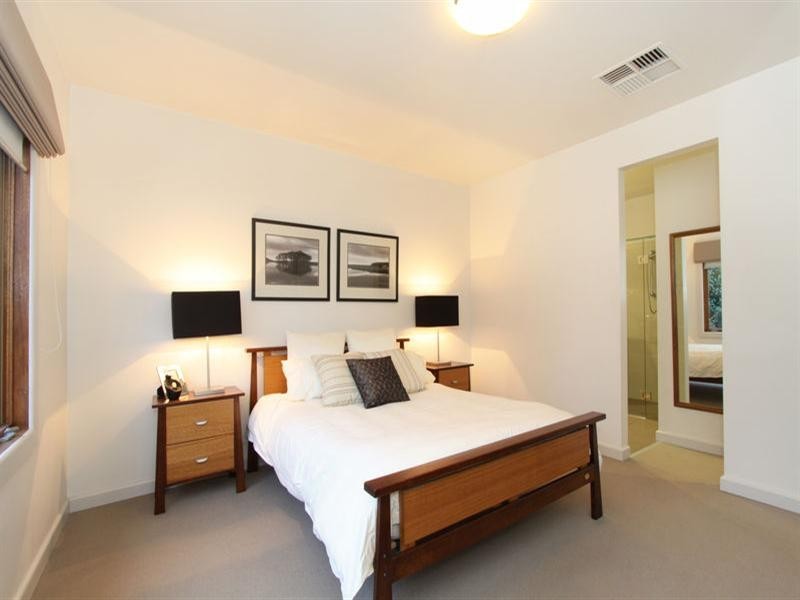 20 Delos Street, Oakleigh South VIC 3167