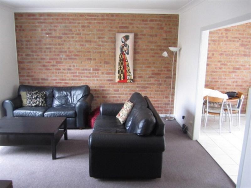 2/11 Timmings Street, Chadstone VIC 3148