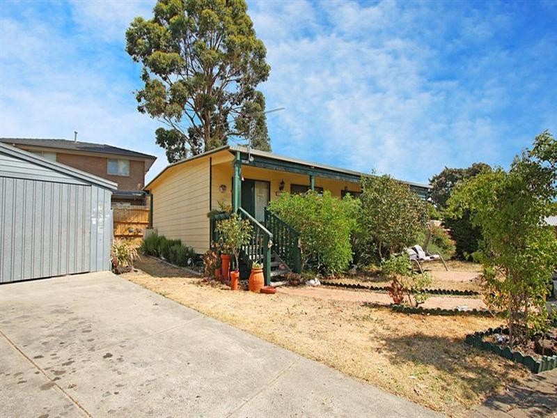 7 Moona Court, Chadstone VIC 3148