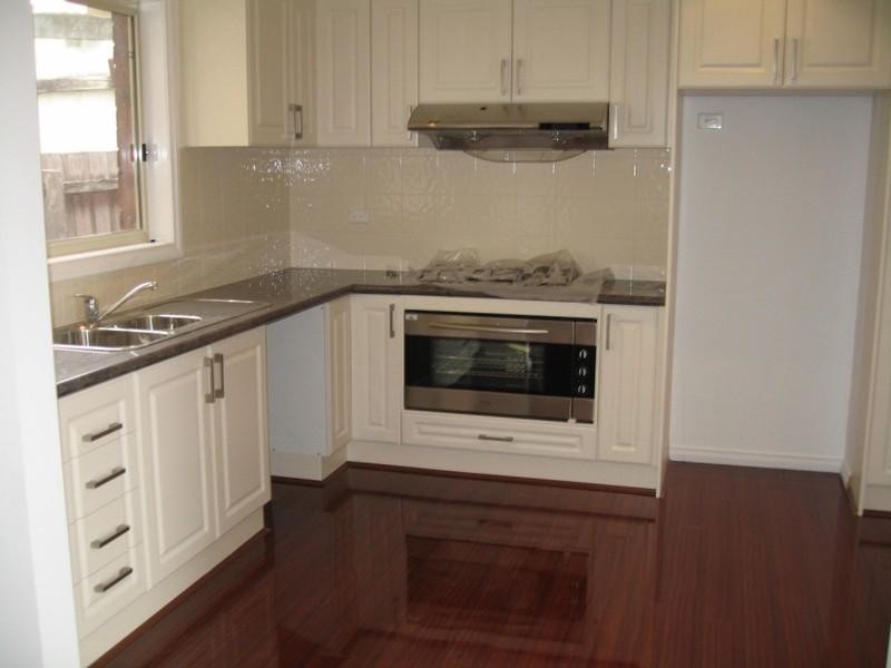 2/8 Jason Street, Oakleigh South VIC 3167