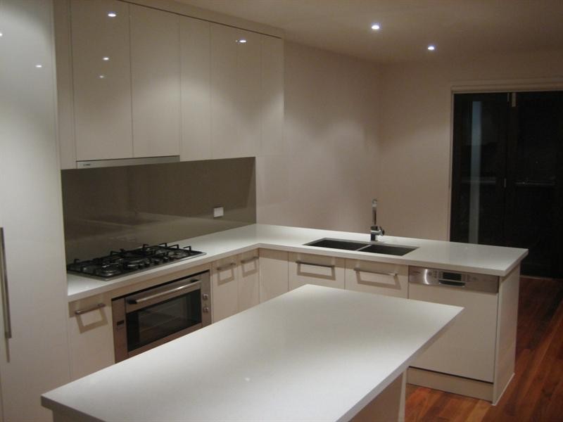 3/21 Paget Street, Hughesdale VIC 3166