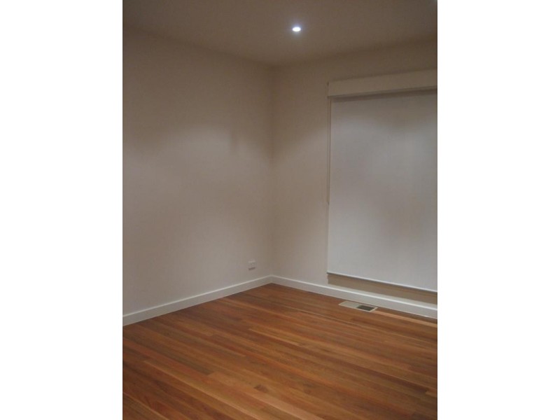 3/21 Paget Street, Hughesdale VIC 3166