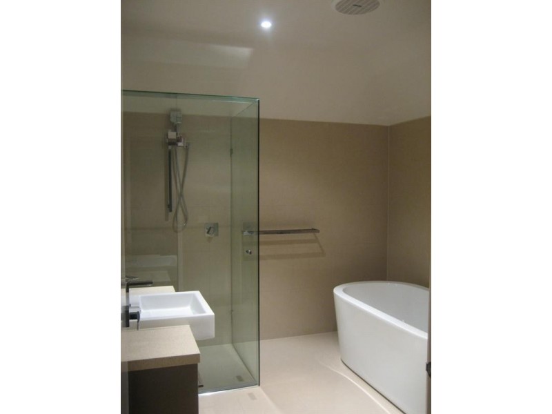 3/21 Paget Street, Hughesdale VIC 3166