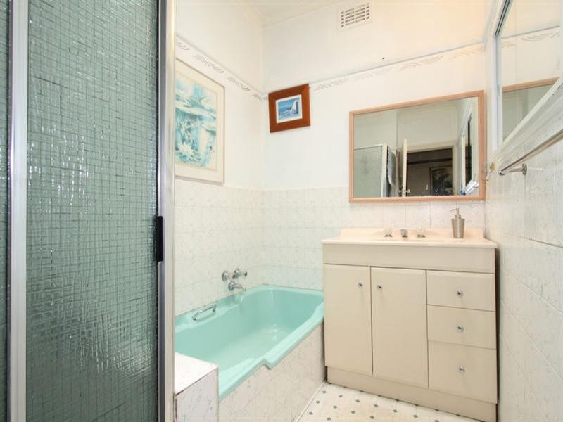 5 Springfield Court, Noble Park North VIC 3174