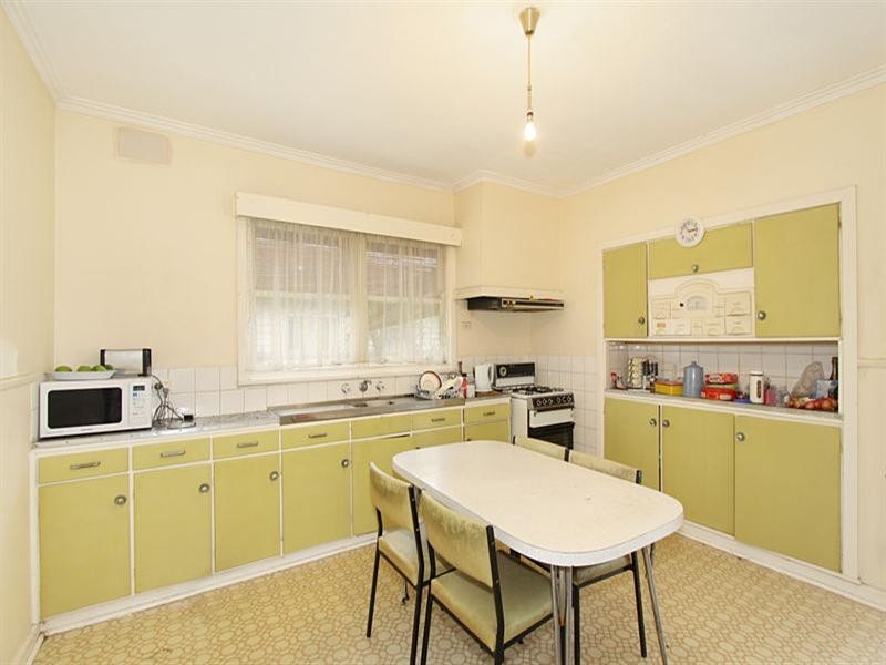 13 Claudel Street, Oakleigh East VIC 3166