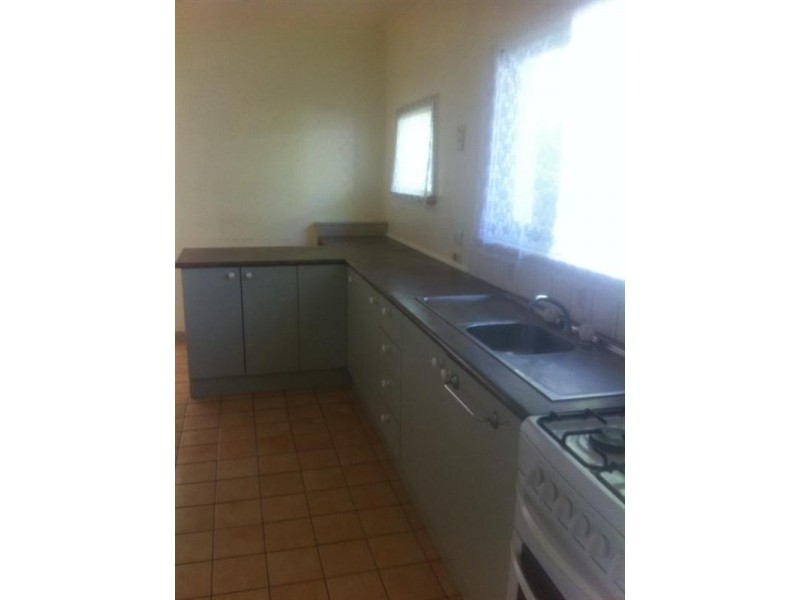 37 hillview Avenue, Mount Waverley VIC 3149