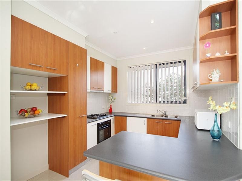 1/74 Kanooka Grove, Clayton VIC 3168