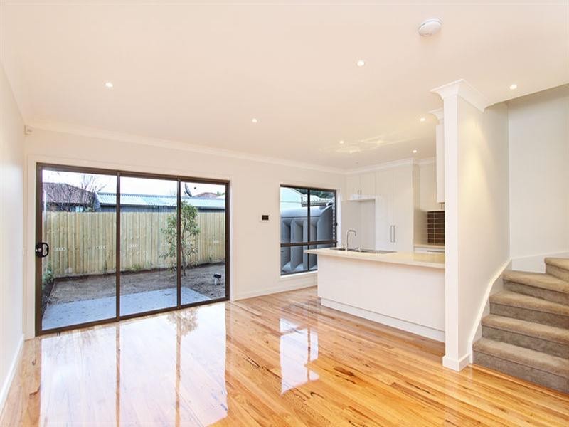 3/460 Haughton Road, Clayton VIC 3168