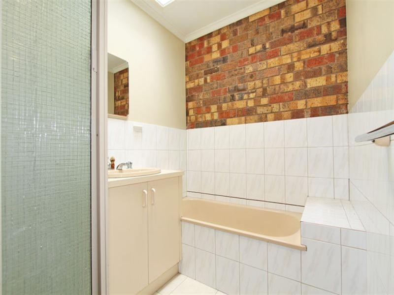 1/26 Wright Street, Clayton VIC 3168