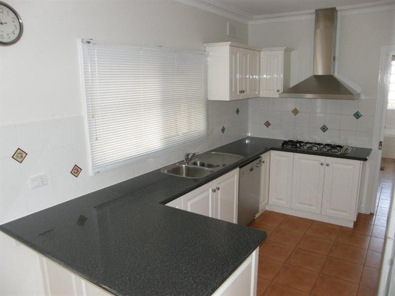 1/8 Arunta Crescent, Clarinda VIC 3169