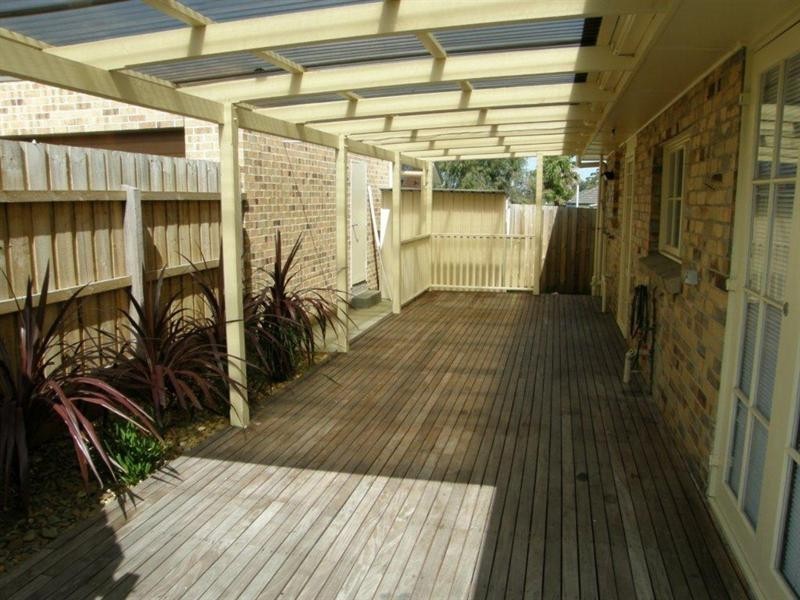 1/8 Arunta Crescent, Clarinda VIC 3169