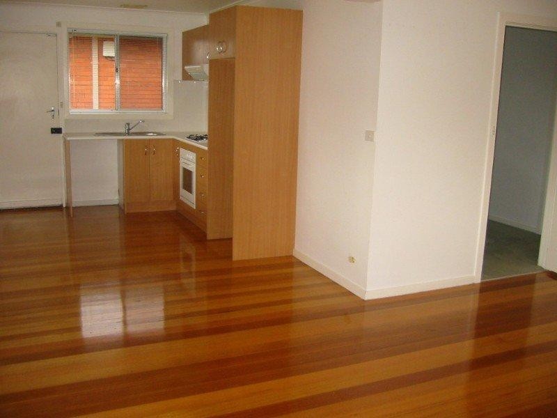 1/100 Ferntree Gully Road, Oakleigh East VIC 3166