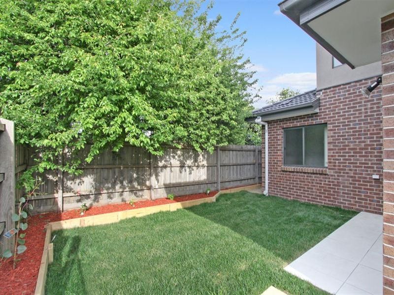 2/84 Moriah Street, Clayton VIC 3168