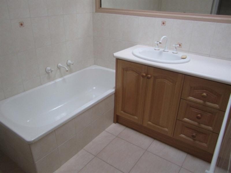 23 Illawarra Crescent, Dandenong North VIC 3175