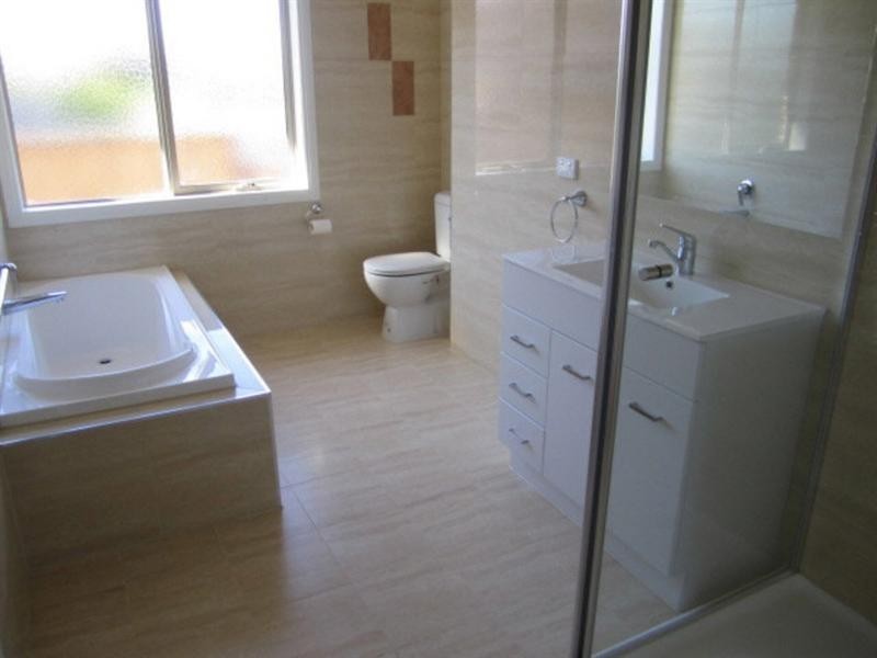 2/23 Stapley Crescent, Chadstone VIC 3148