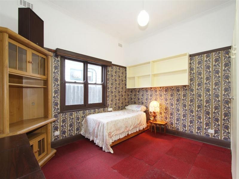 17 Callander Street, Hughesdale VIC 3166