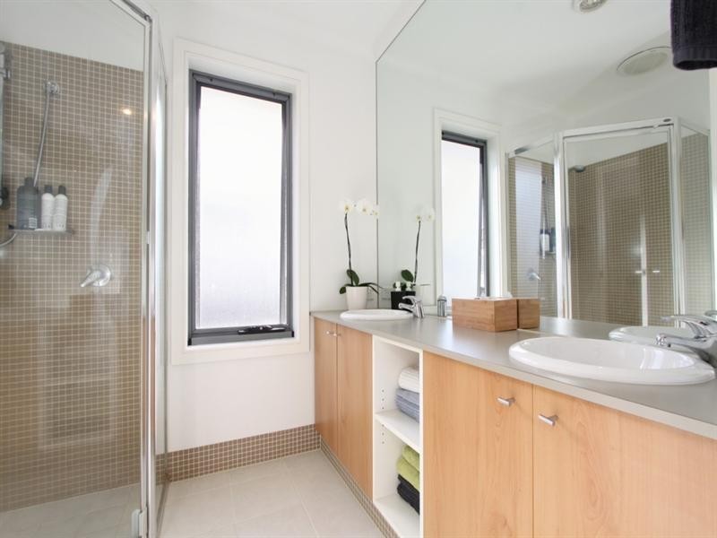 5 Muirfield Close, Heatherton VIC 3202