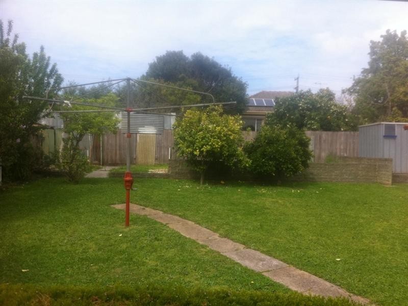 12 elysium Crescent, Oakleigh East VIC 3166