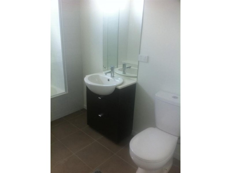 30/24 Burton Avenue, Clayton VIC 3168