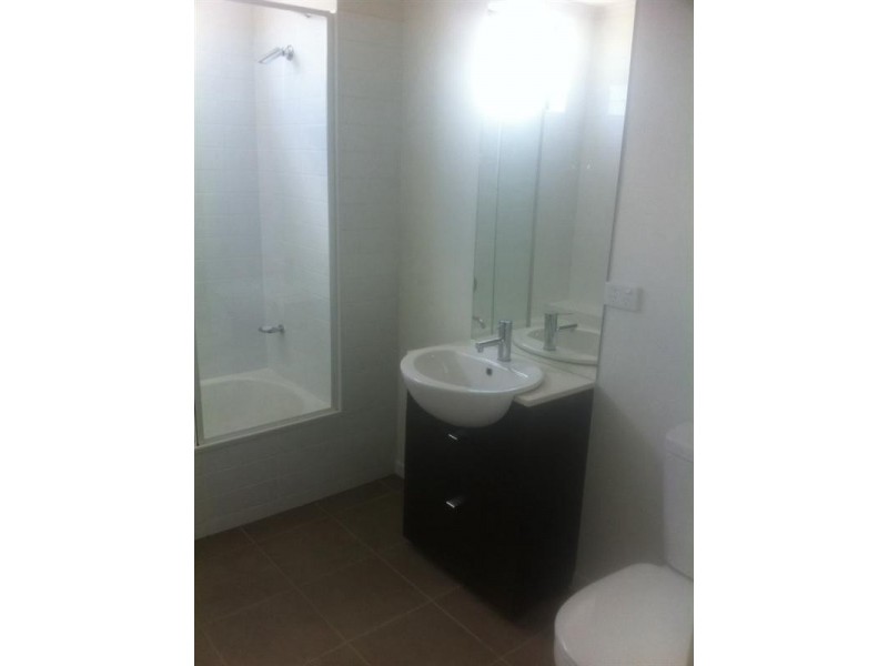 30/24 Burton Avenue, Clayton VIC 3168