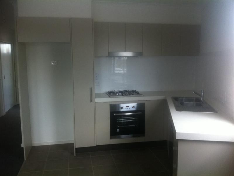 30/24 Burton Avenue, Clayton VIC 3168