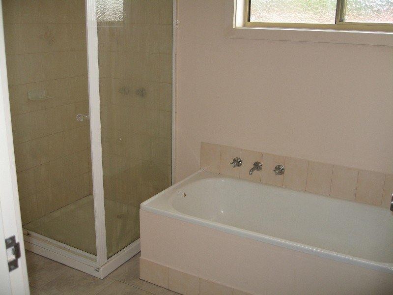 42 Colin Road, Clayton VIC 3168