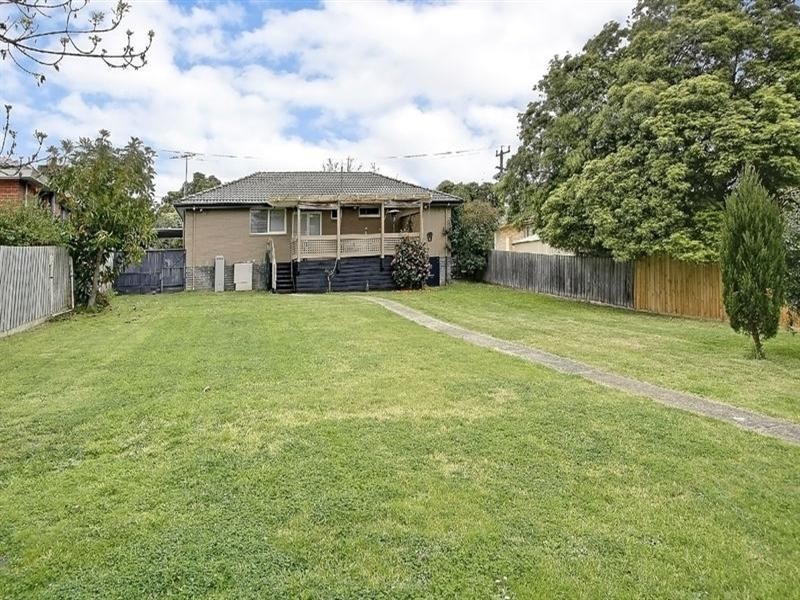5 Mayfield Drive, Mount Waverley VIC 3149
