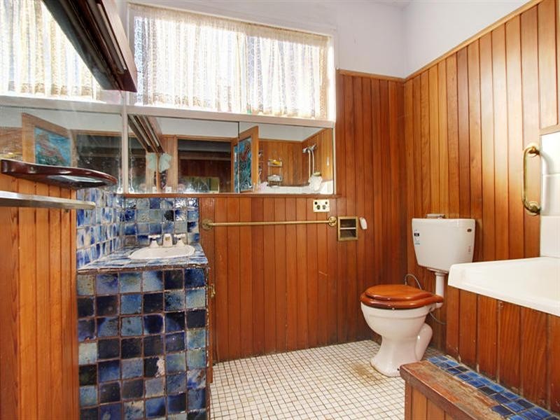 11 Ward Avenue, Oakleigh South VIC 3167