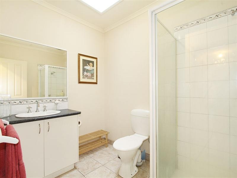 1/12 Sinnott Street, Burwood VIC 3125