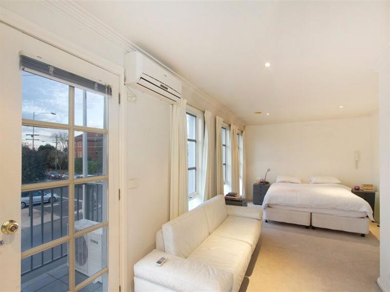 1 Pasley Street South, South Yarra VIC 3141