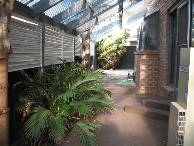 35A Hillcrest Avenue, Chadstone VIC 3148