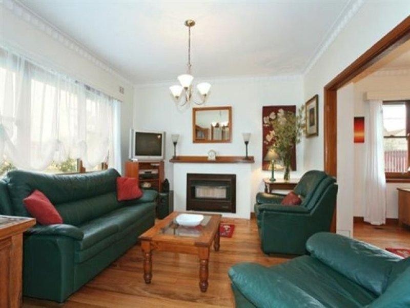 55 Darling Street, Hughesdale VIC 3166