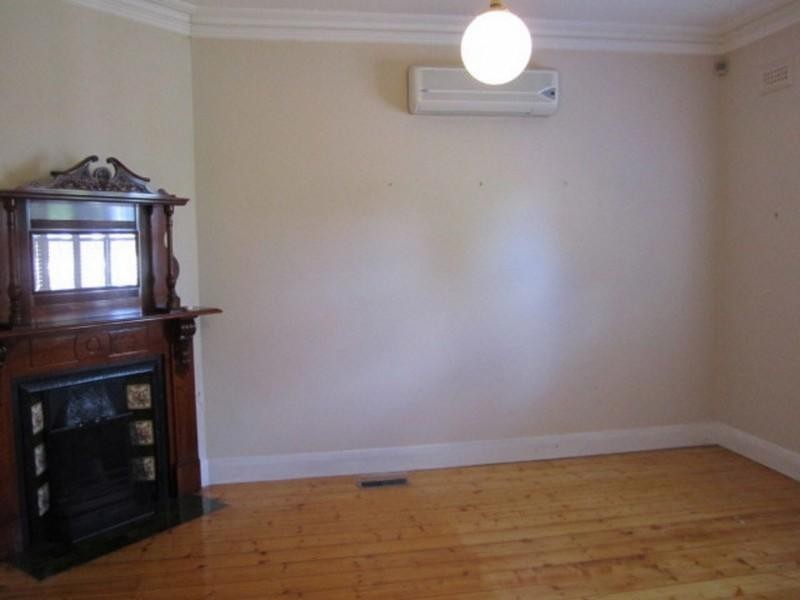 8 Kirkham Road, Murrumbeena VIC 3163