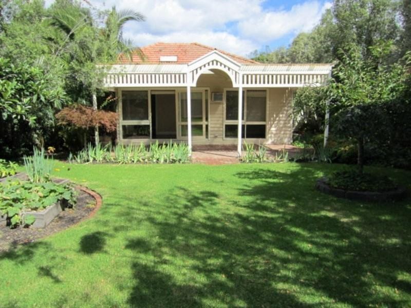 8 Kirkham Road, Murrumbeena VIC 3163