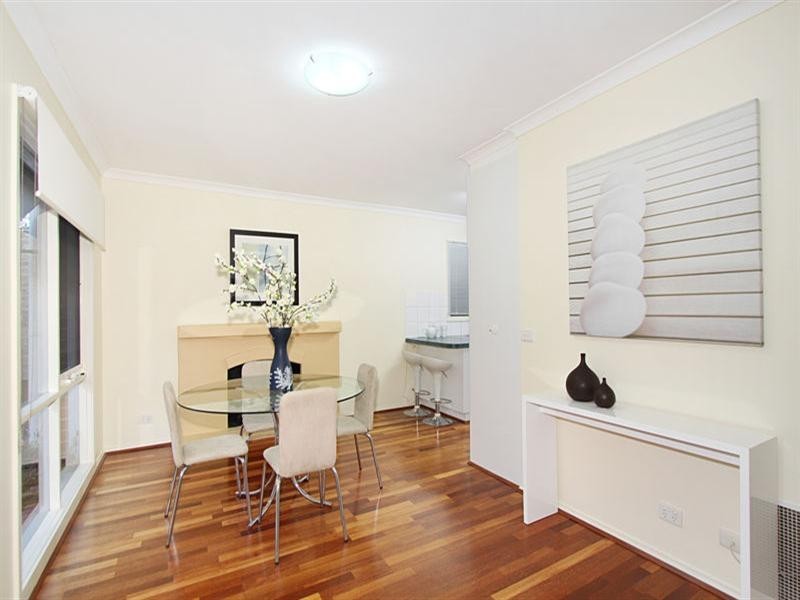 3/10 Kinrade Street, Hughesdale VIC 3166