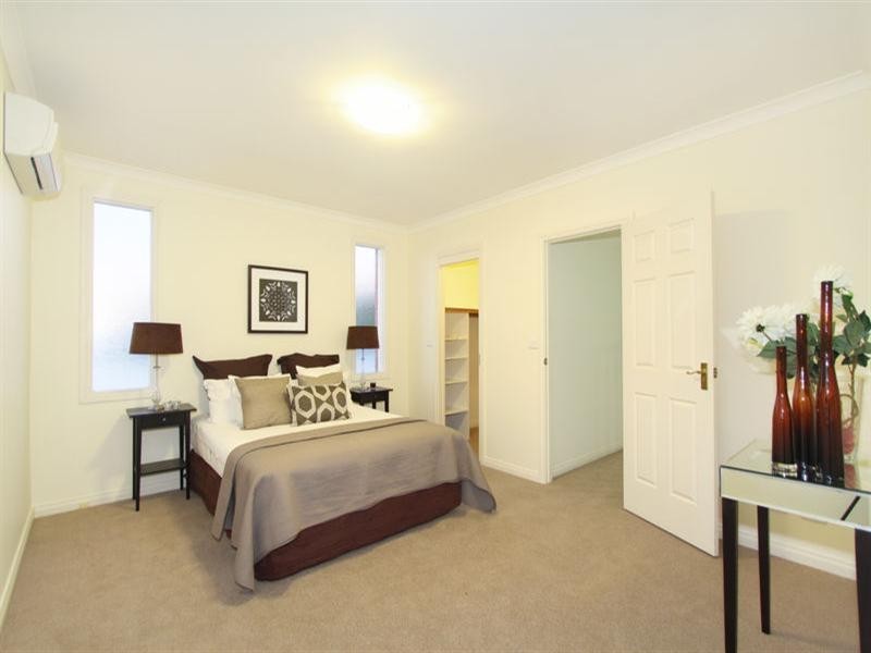 3/10 Kinrade Street, Hughesdale VIC 3166