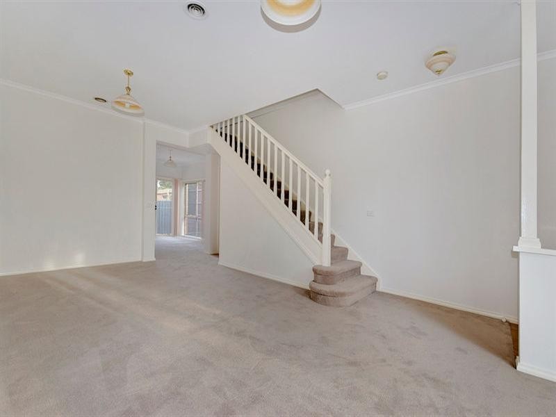 10/16 Grant Street, Oakleigh VIC 3166