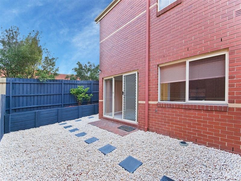 10/16 Grant Street, Oakleigh VIC 3166