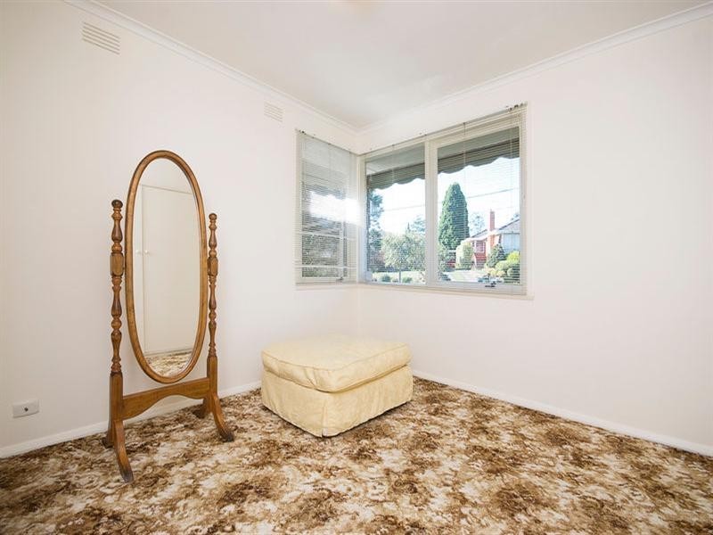 1 St Andrews Court, Mount Waverley VIC 3149