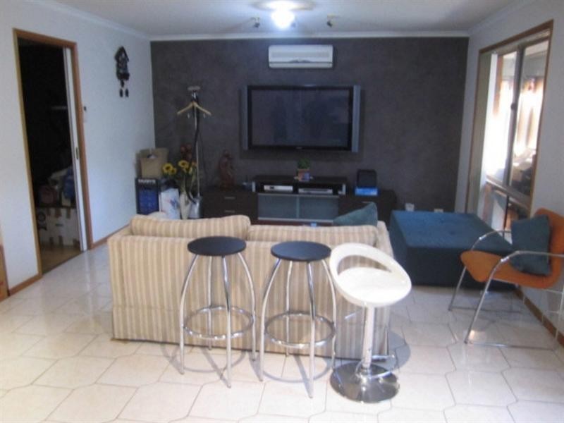 4 Kendall Court, Oakleigh East VIC 3166