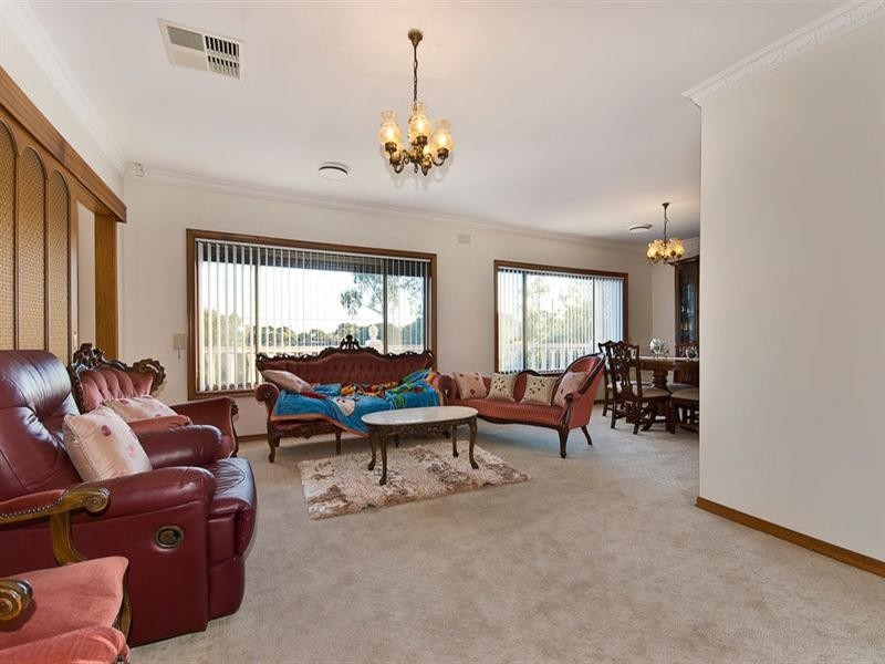 263 Police Road, Mulgrave VIC 3170